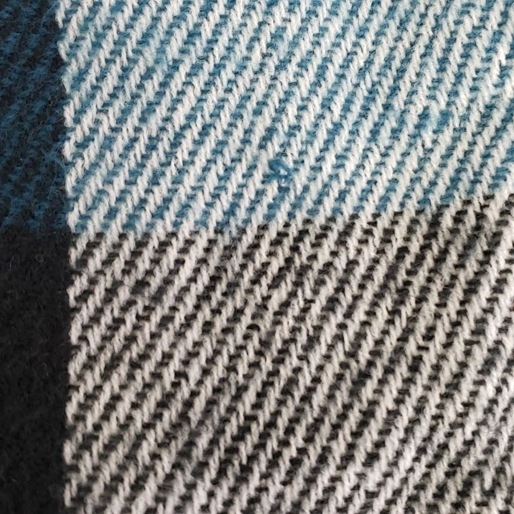 Woolrich Reversible Poncho Teal/Blk/Wht Plaid & Blk&wht Houndstooth O/S EUC